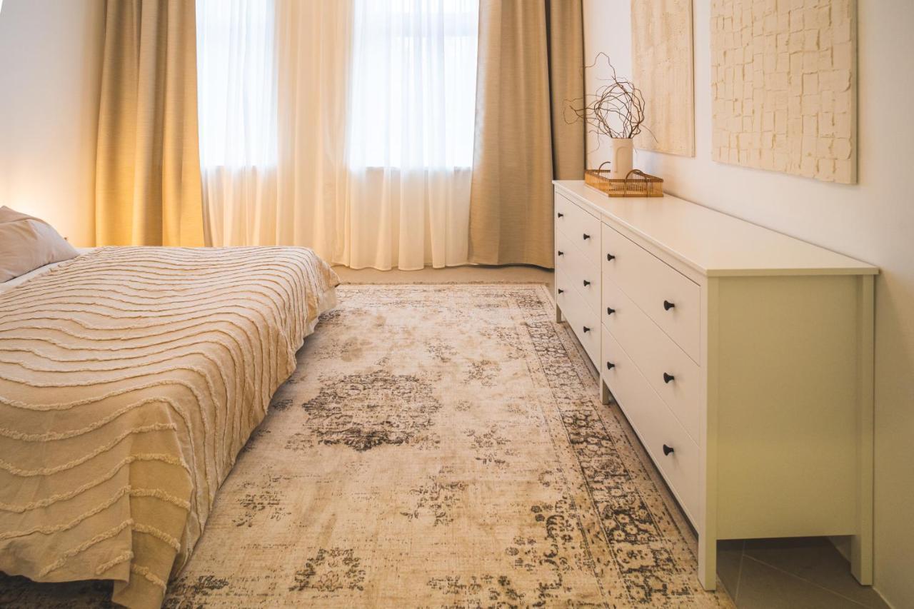 Old Town Apartment Каунас Екстериор снимка